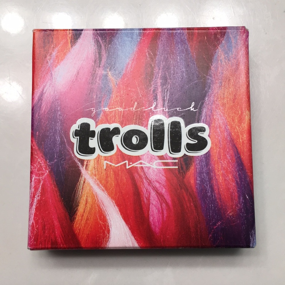 💜Mac Cosmetics Trolls Collection💙